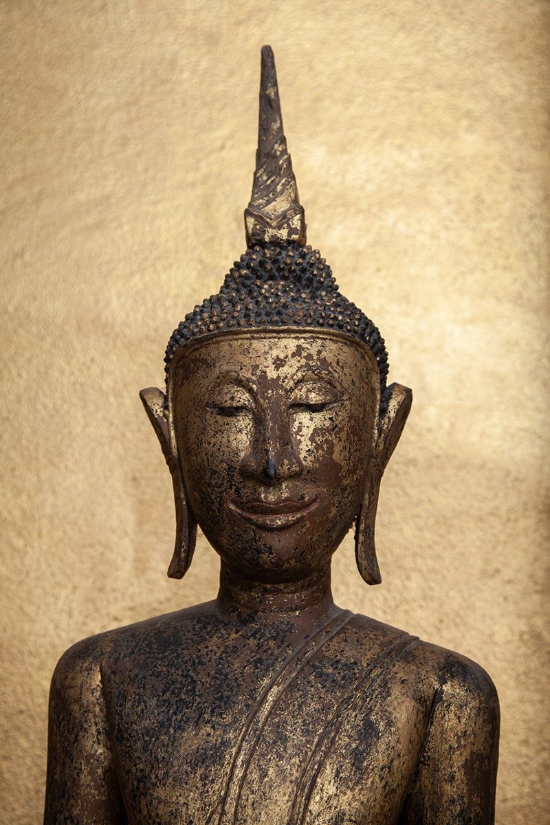 #laosbuddha #laobuddha #standingbuddha